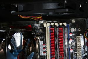 thumb 00113 SILVERSTONE GD08 HTPC XTREMEHARDWARE.COM